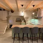 Ana Apartment *