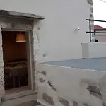 Ana Apartment Cres