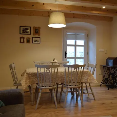 Apartment Ana